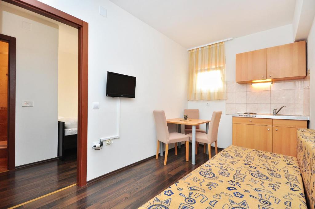 Apartment House Jerko Kastela Dış mekan fotoğraf